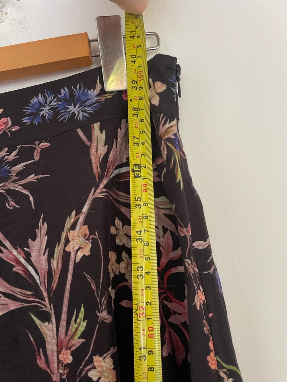 H&M Black Maxi Skirt with Pink & Blue Floral Print - Picture 3 of 7